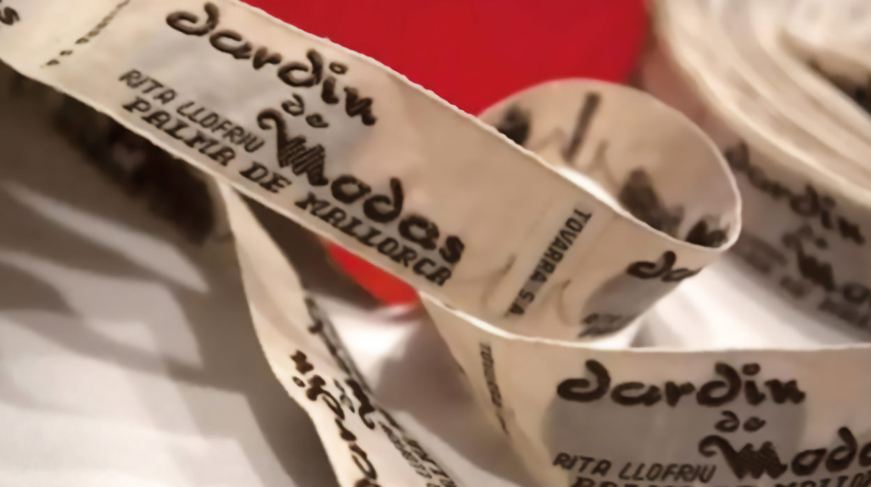 Etiqueta jardínd e modas